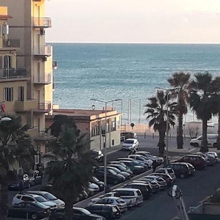 Casa Valente Apartman Ladispoli Kültér fotó